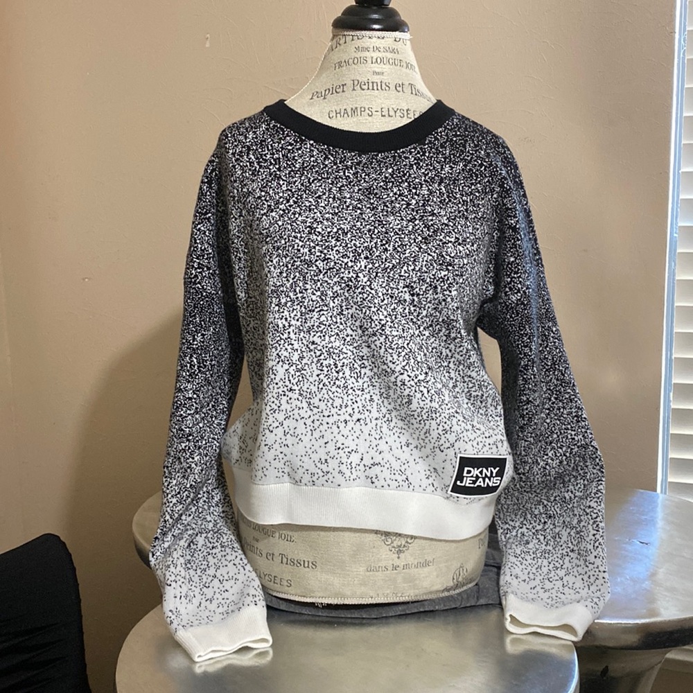 Dkny sweater